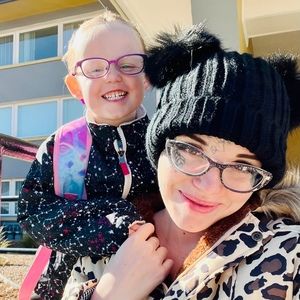 Meet your Posher, Posh